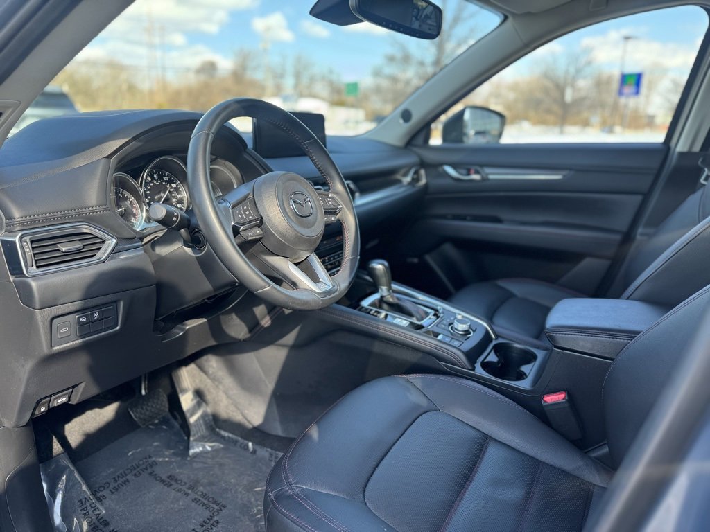 Used 2024 MAZDA CX-5 Carbon Edition image 15