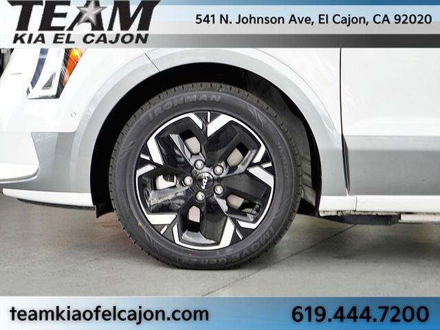 Certified 2023 Kia Niro Wave FWD image 7