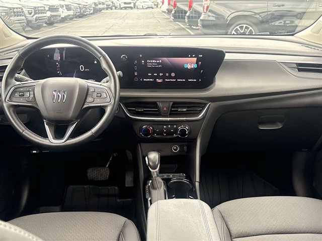 Certified 2024 Buick Encore GX Preferred w/ Comfort Package FWD image 19