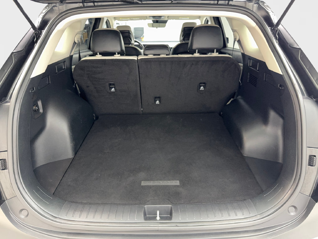 Used 2024 Kia Sportage EX FWD image 77