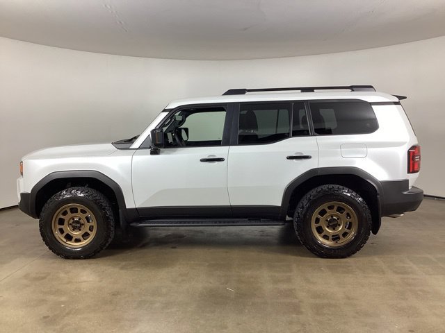 Used 2026 Toyota Land Cruiser w/ Premium Package AWD/4WD image 7