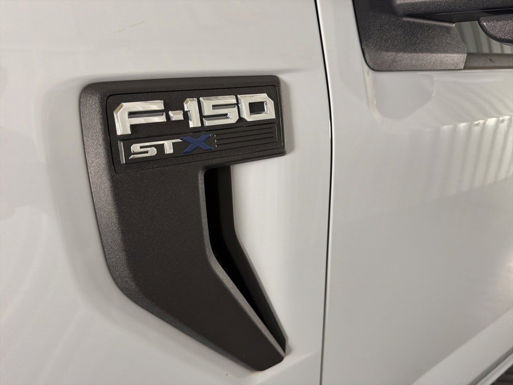 Used 2021 Ford F150 XL w/ STX Appearance Package image 5