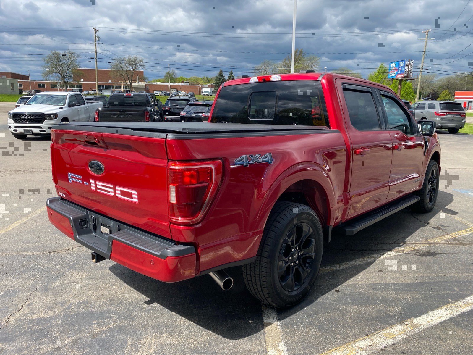 Used 2022 Ford F150 XLT w/ Equipment Group 302A High AWD/4WD image 5