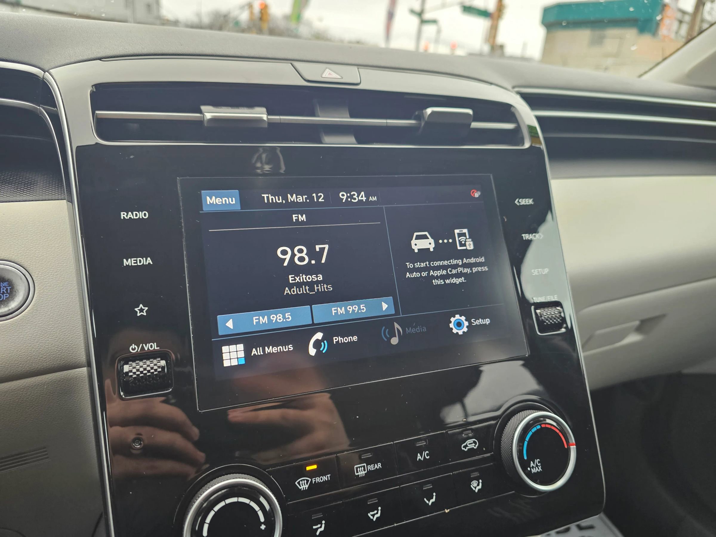 Used 2023 Hyundai Tucson SEL image 24