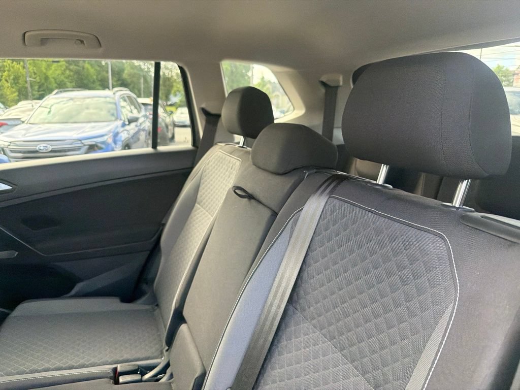 Used 2021 Volkswagen Tiguan S FWD image 9