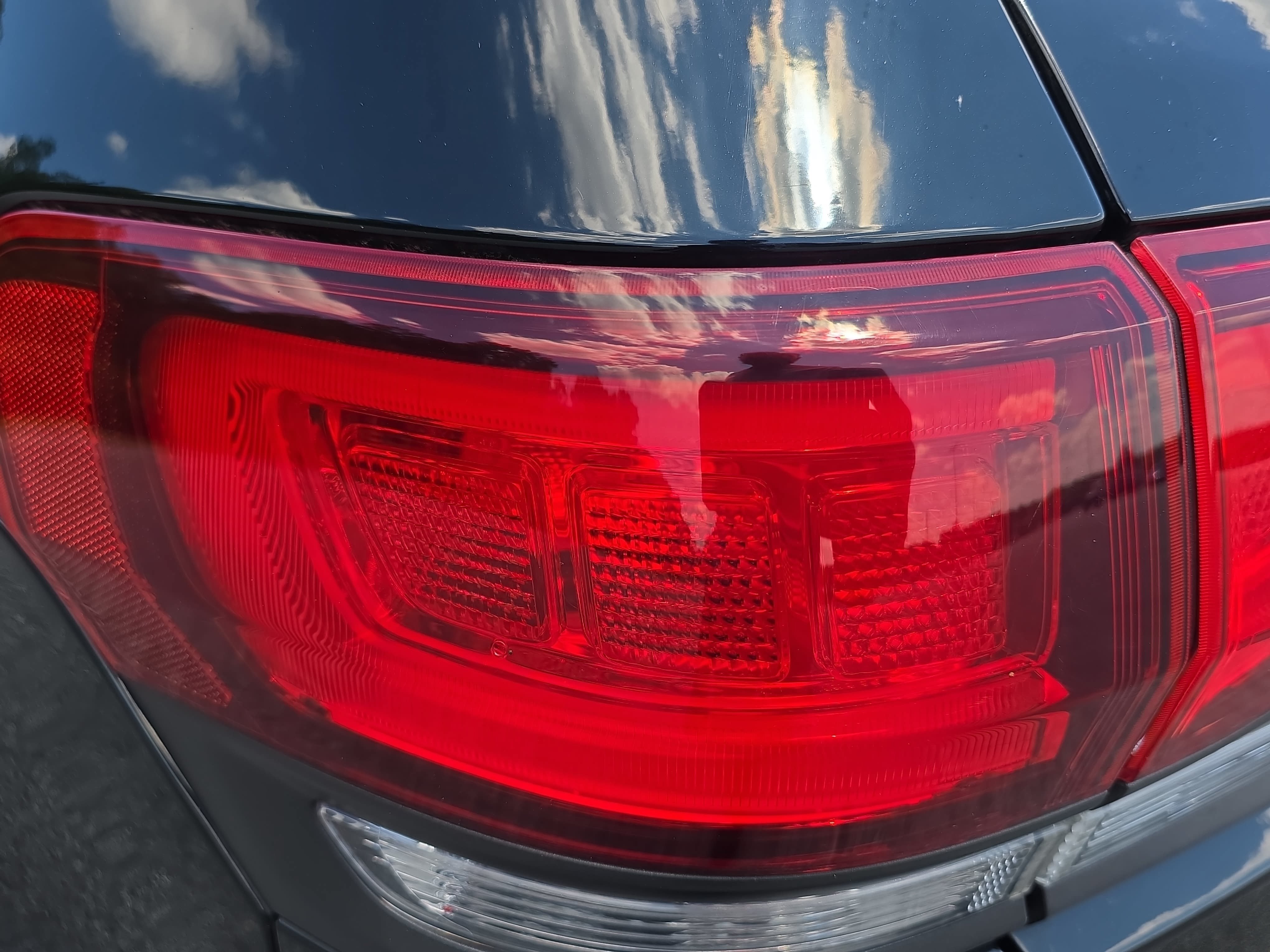 Used 2018 Jeep Grand Cherokee High Altitude AWD/4WD image 34