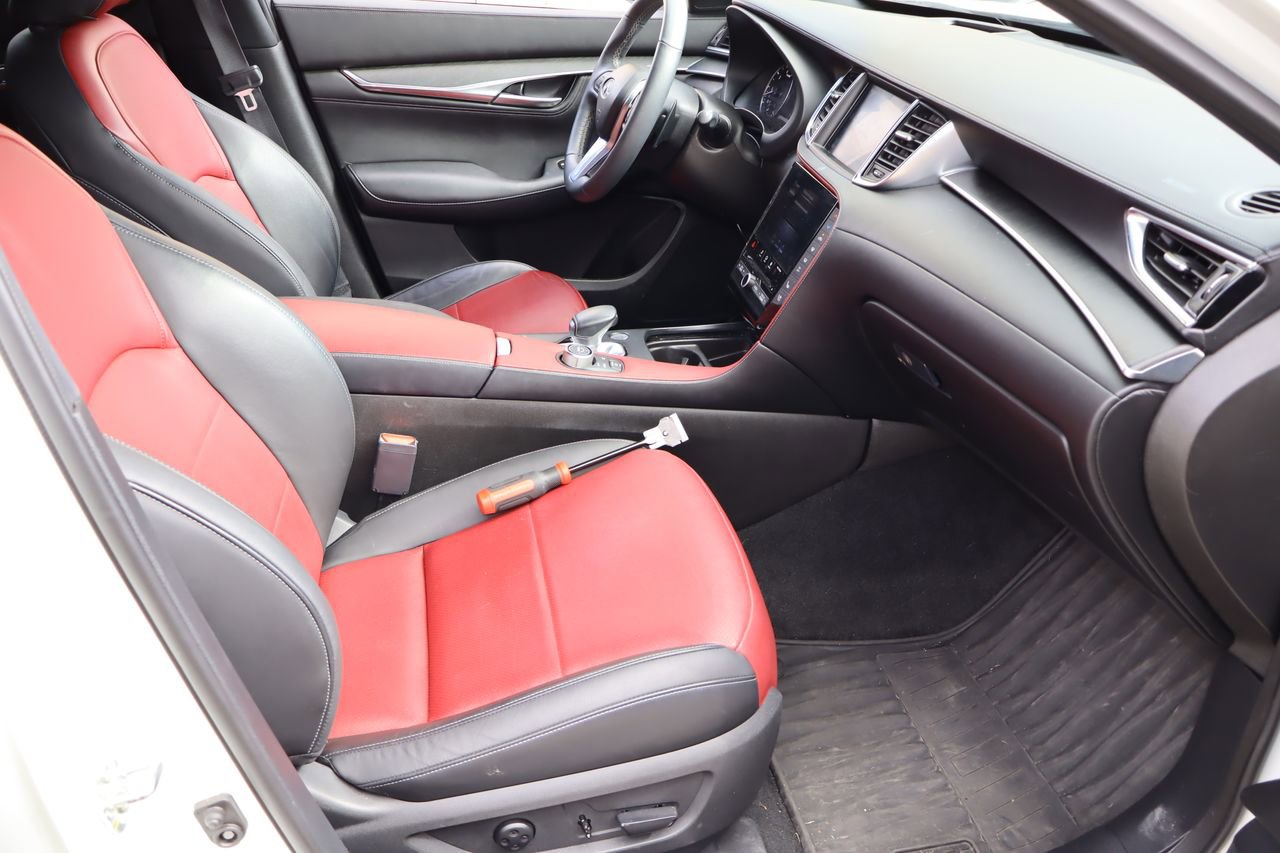 Used 2023 INFINITI QX55 Sensory w/ Lighting Package AWD/4WD image 18