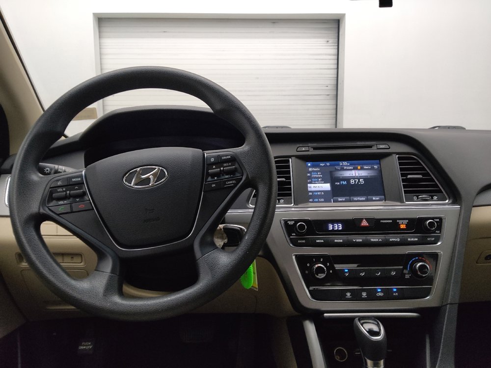 Used 2017 Hyundai Sonata SE FWD image 22
