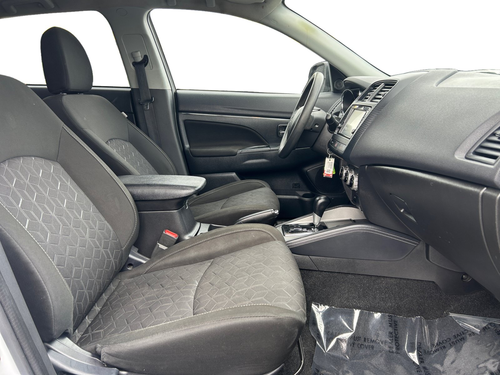 Used 2024 Mitsubishi Outlander Sport AWD image 15