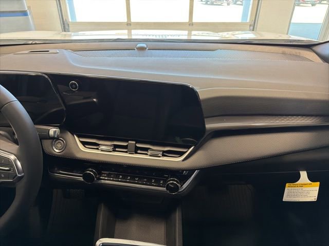 New 2026 Chevrolet Equinox LT w/ Convenience Package II AWD/4WD image 31