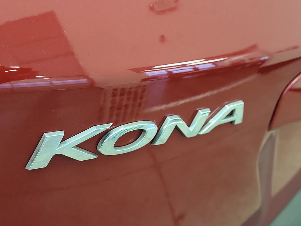 Used 2022 Hyundai Kona SE w/ Cargo Package AWD/4WD image 15