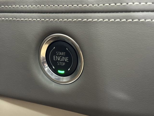 New 2026 Cadillac Escalade Platinum Sport w/ LPO, ONYX Package image 17