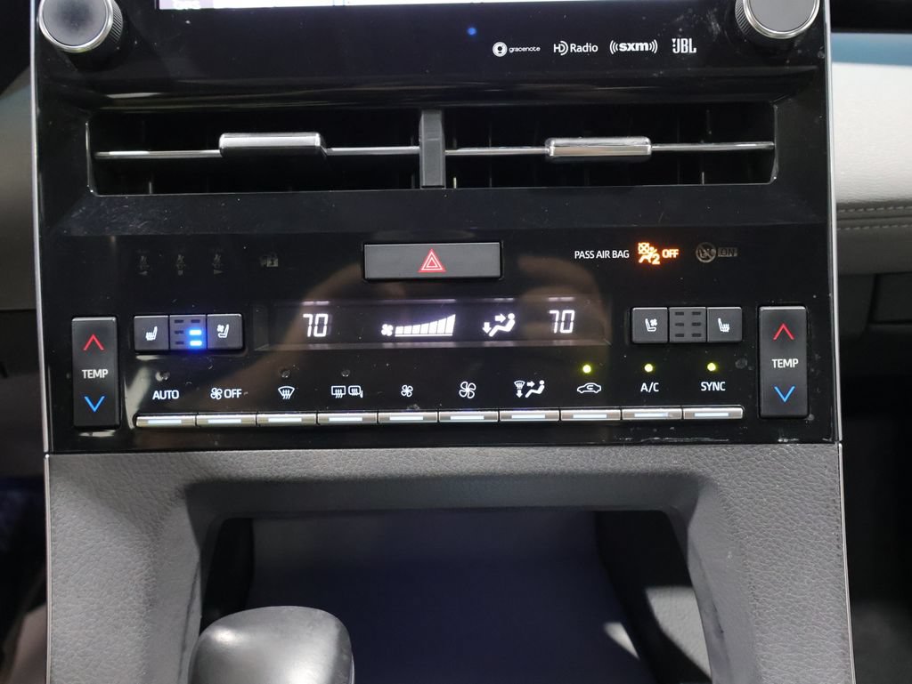 Used 2021 Toyota Avalon Limited w/ Advanced Safety Package AWD/4WD image 31