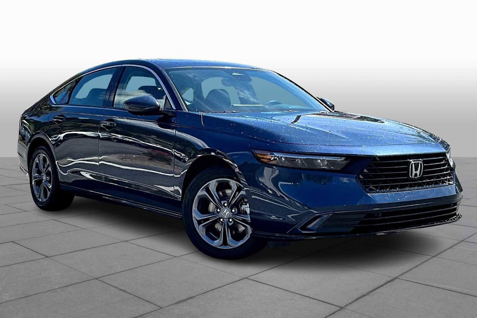 New 2025 Honda Accord EX-L image 2