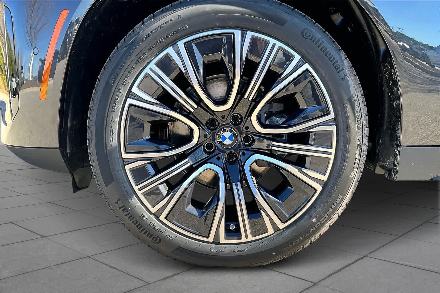 New 2026 BMW X3 xDrive30 w/ Premium Package AWD/4WD image 11