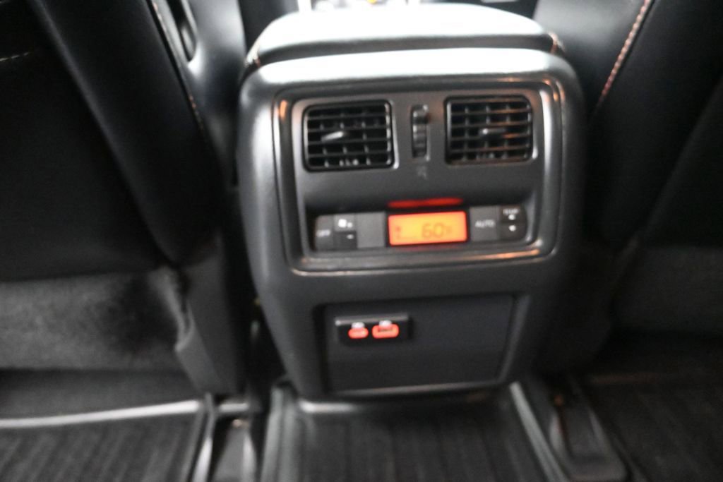 Used 2020 Nissan Pathfinder SV w/ Rock Creek Edition FWD image 19