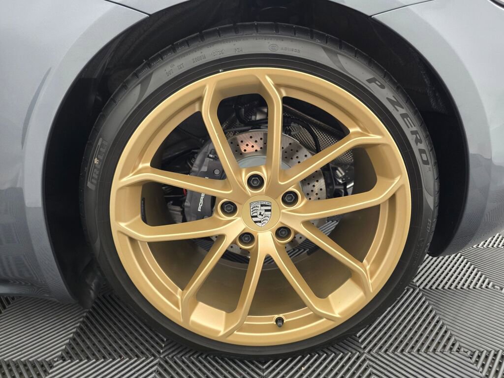 New 2025 Porsche 718 Cayman image 19