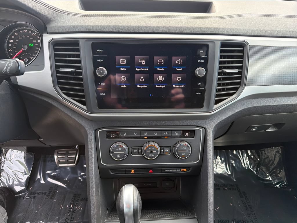 Used 2021 Volkswagen Atlas Cross Sport SE w/ V6 Towing Package FWD image 29