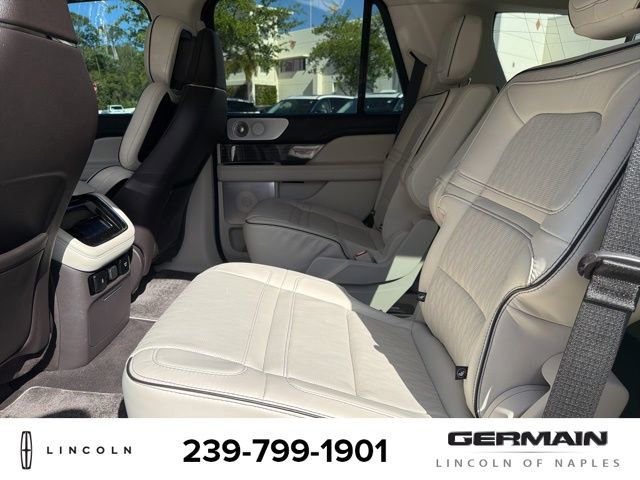 Used 2023 Lincoln Navigator Black Label image 13