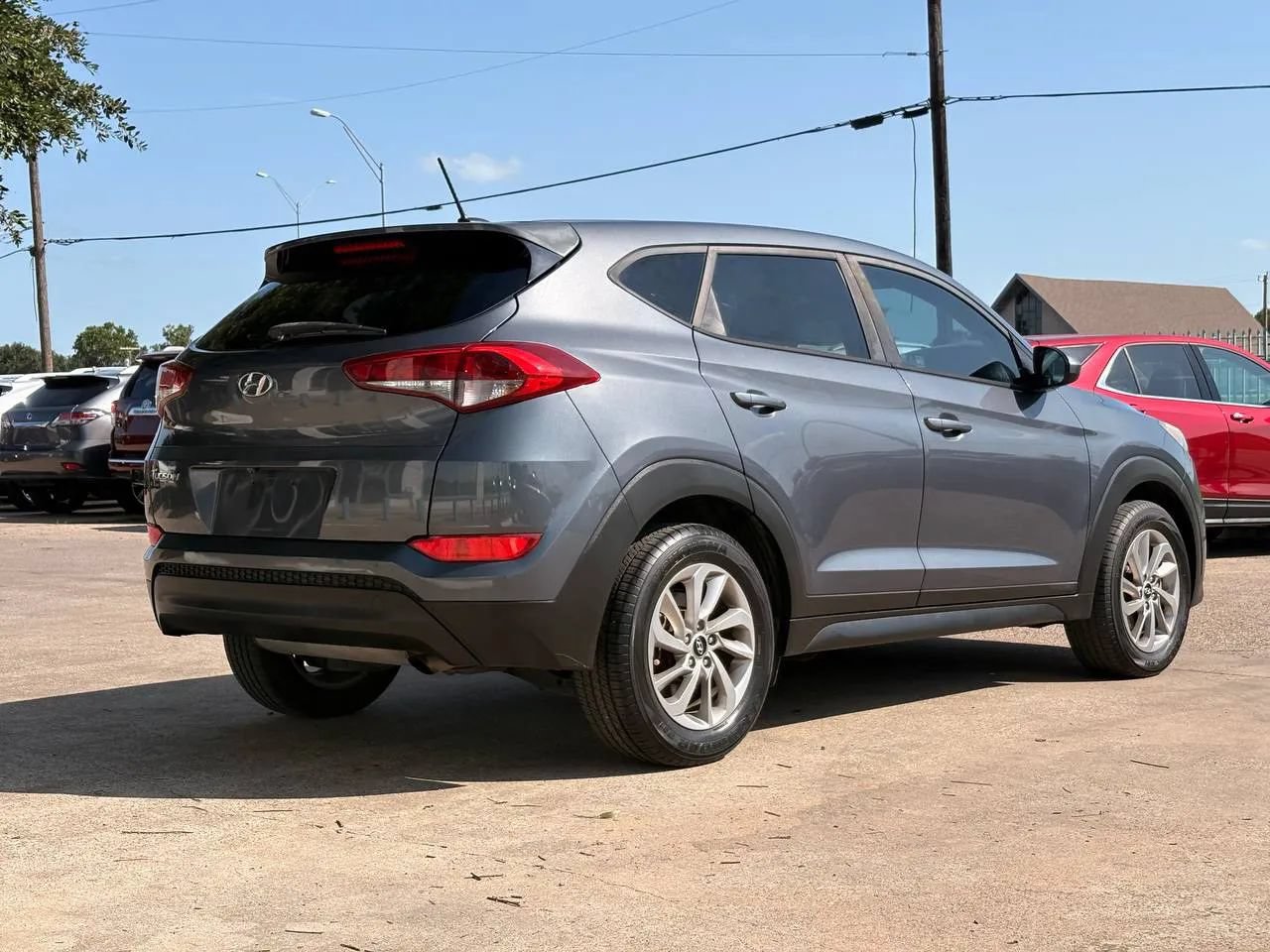 Used 2017 Hyundai Tucson SE FWD image 3