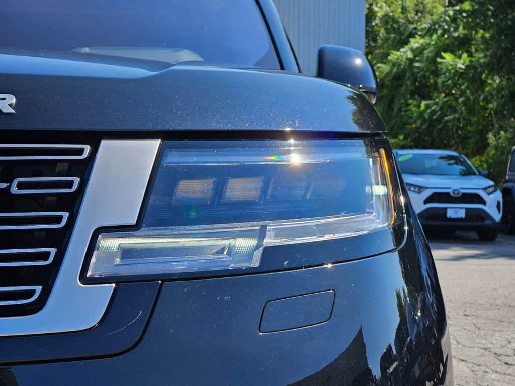 Used 2023 Land Rover Range Rover Long Wheelbase First Edition AWD/4WD image 10