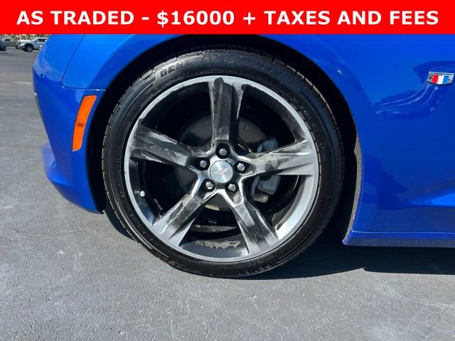 Used 2016 Chevrolet Camaro LT w/ Technology Package RWD image 9