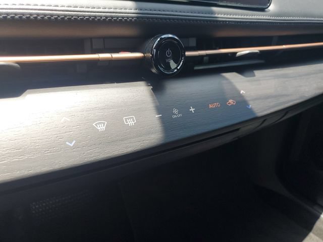 Certified 2024 Nissan Ariya AWD image 24