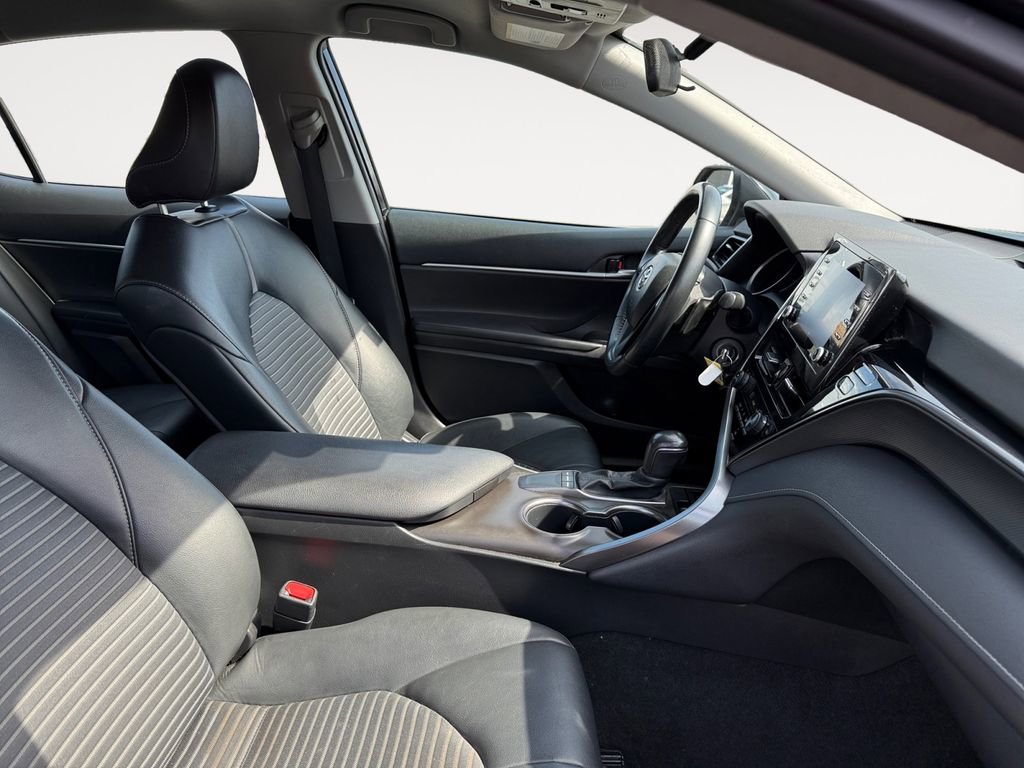 Certified 2023 Toyota Camry SE FWD image 15
