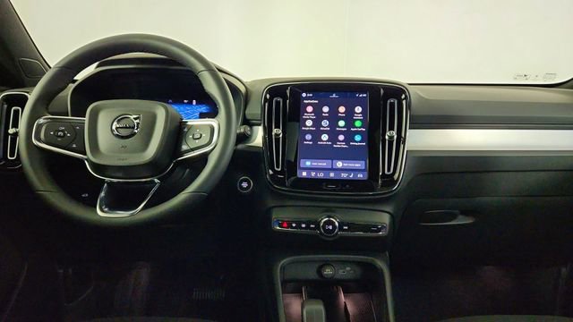 New 2026 Volvo XC40 B5 Ultra w/ Climate Package AWD/4WD image 26