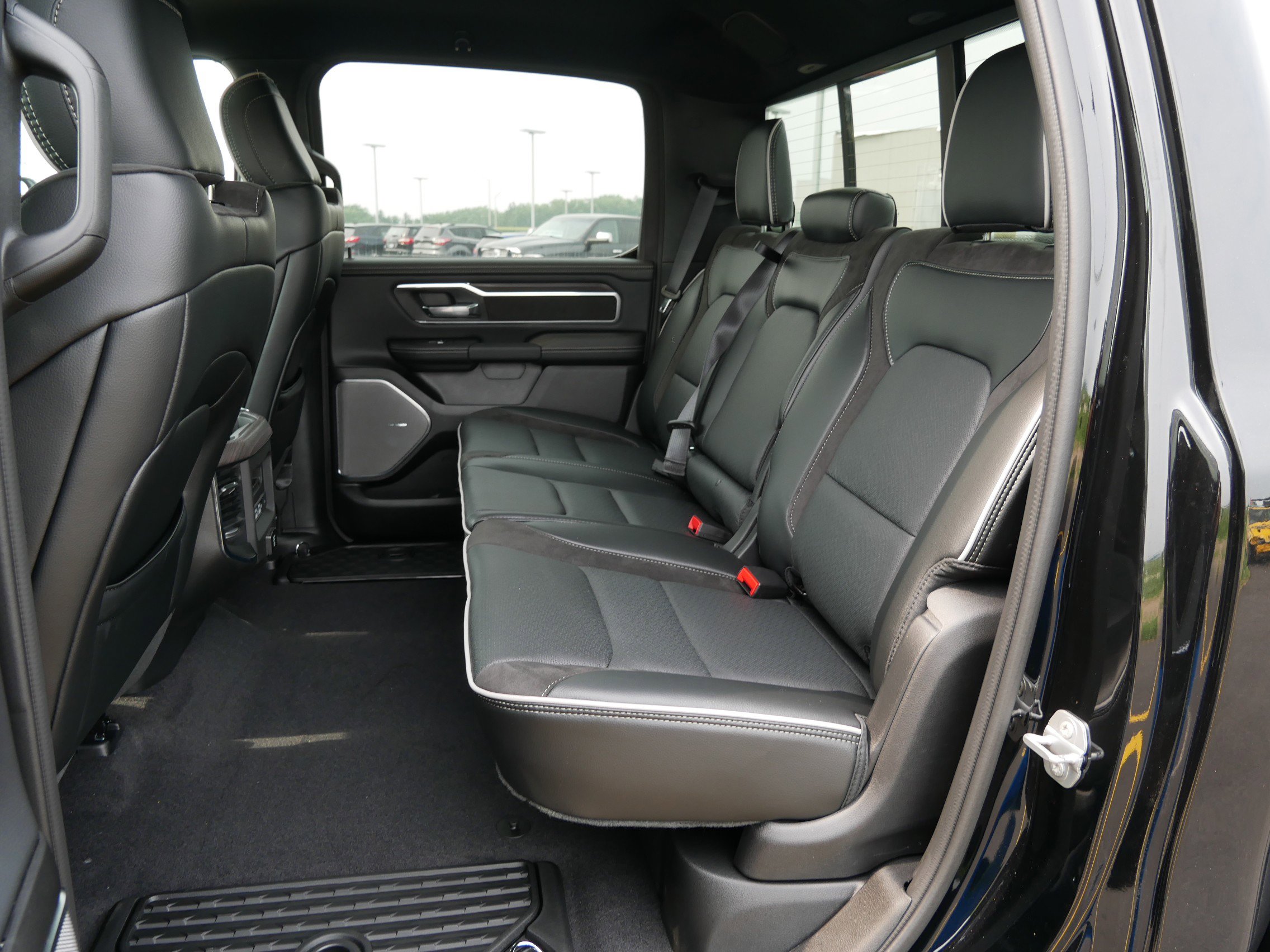 New 2026 RAM 1500 Laramie w/ Night Edition image 8