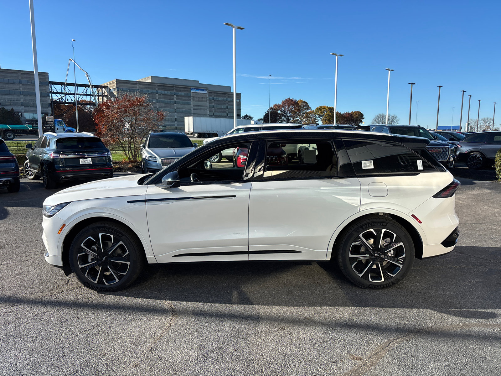 New 2026 Lincoln Nautilus Reserve image 4