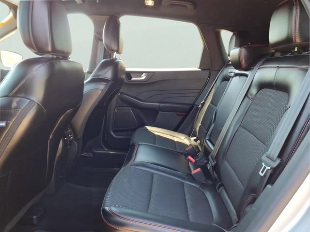Certified 2024 Ford Escape ST-Line w/ Tech Pack #1 AWD/4WD image 9