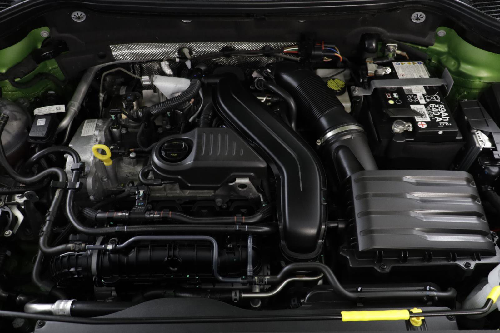 Used 2025 Volkswagen Taos SE image 22