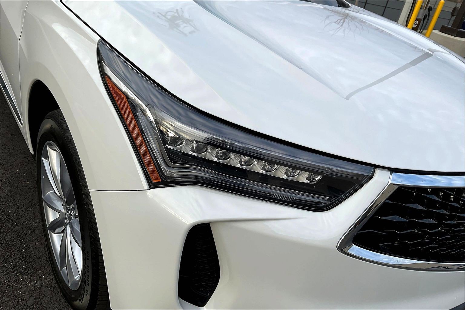 Used 2023 Acura RDX FWD image 32