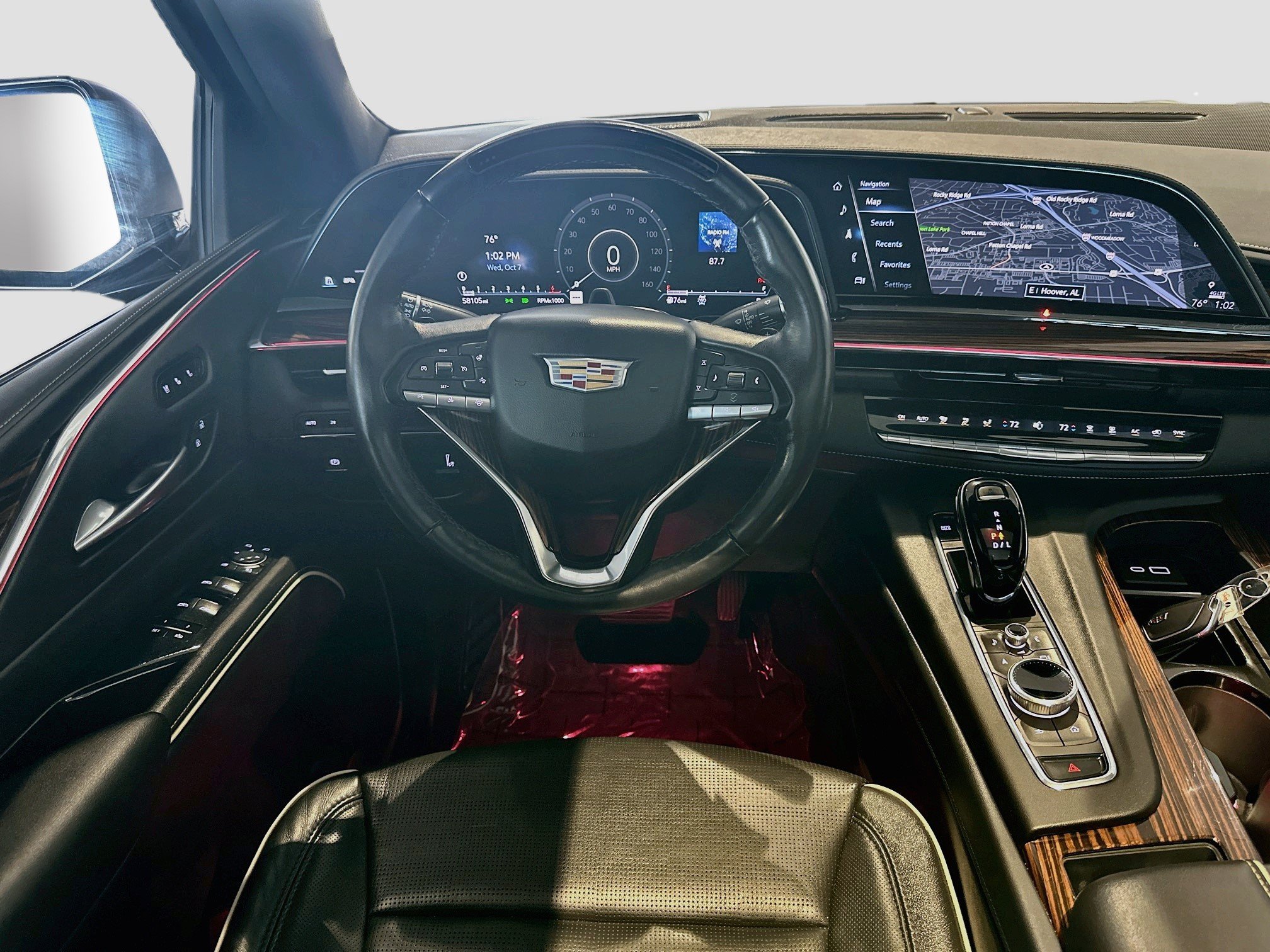 Certified 2024 Cadillac Escalade Premium Luxury AWD/4WD image 22