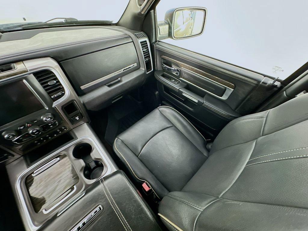 Used 2016 RAM 1500 Limited AWD/4WD image 11