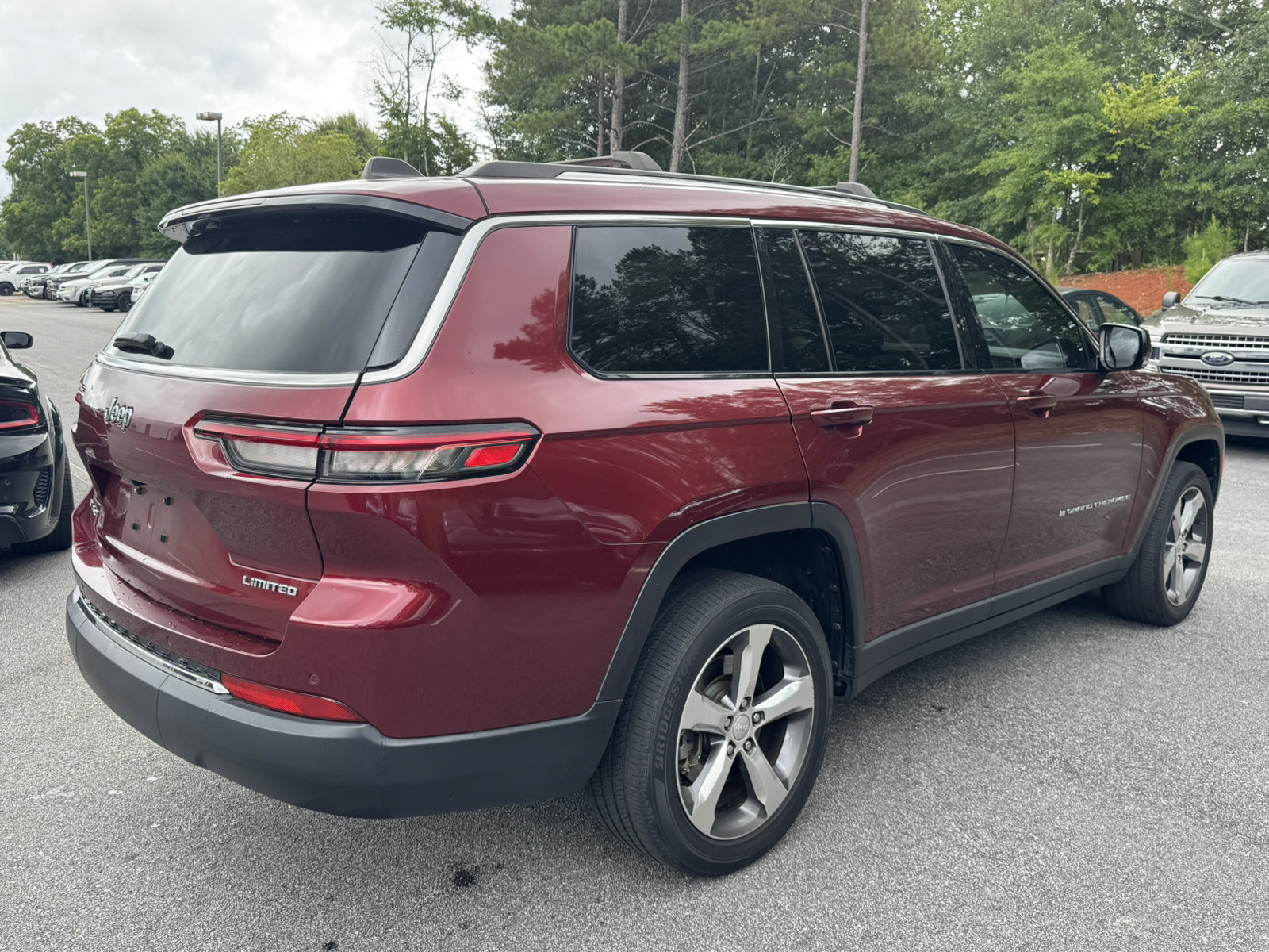 Used 2021 Jeep Grand Cherokee L Limited AWD/4WD image 5