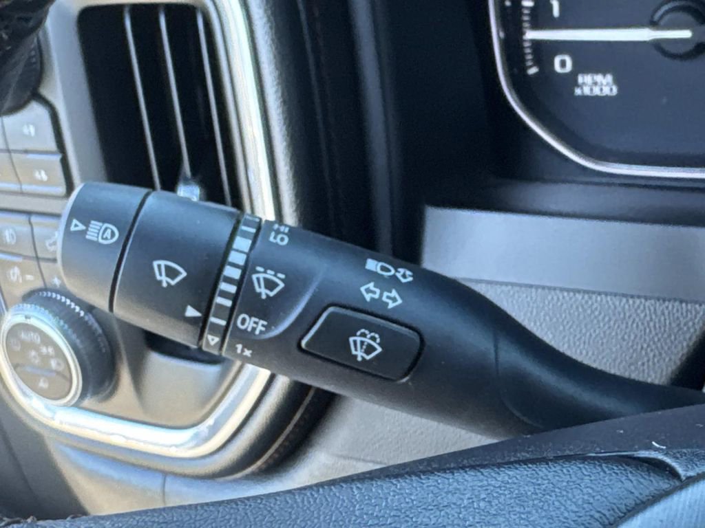 Used 2022 GMC Sierra 1500 AT4 w/ AT4 Premium Package image 33