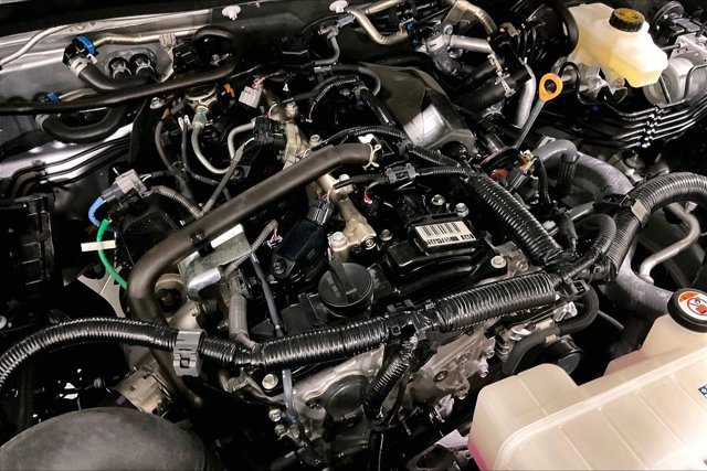 Certified 2024 Toyota Tacoma SR5 AWD/4WD image 31