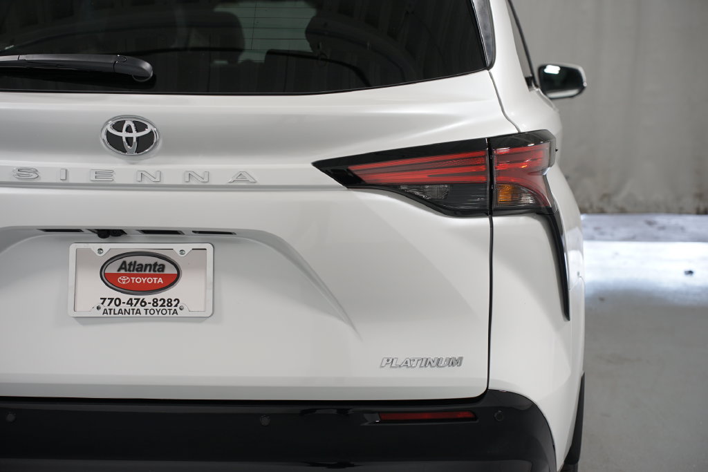 New 2026 Toyota Sienna Platinum AWD/4WD image 10