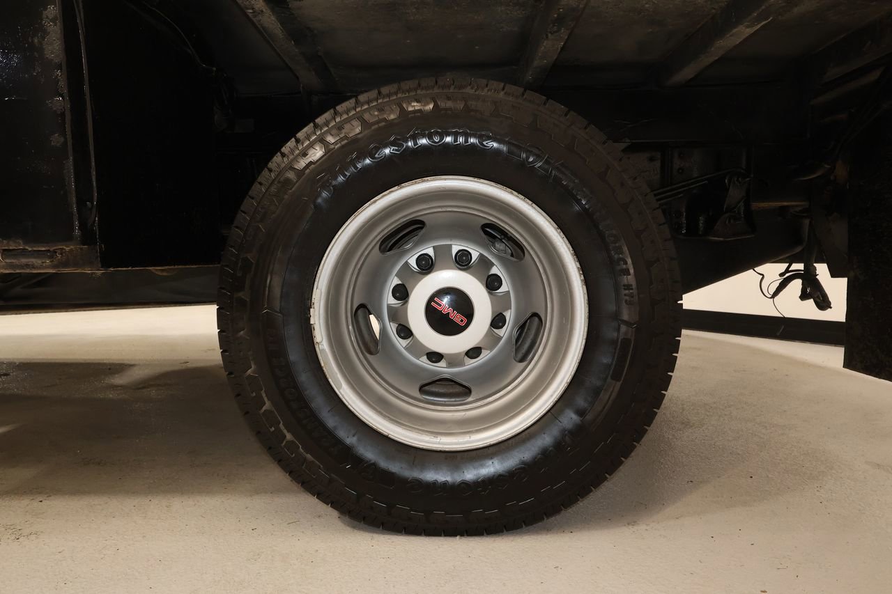Used 2020 GMC Sierra 3500 2WD Crew Cab w/ Convenience Package image 29