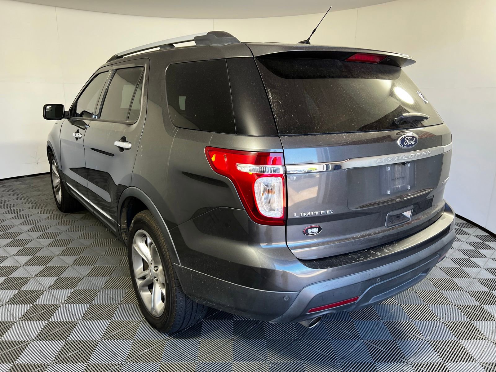 Used 2015 Ford Explorer Limited FWD image 7