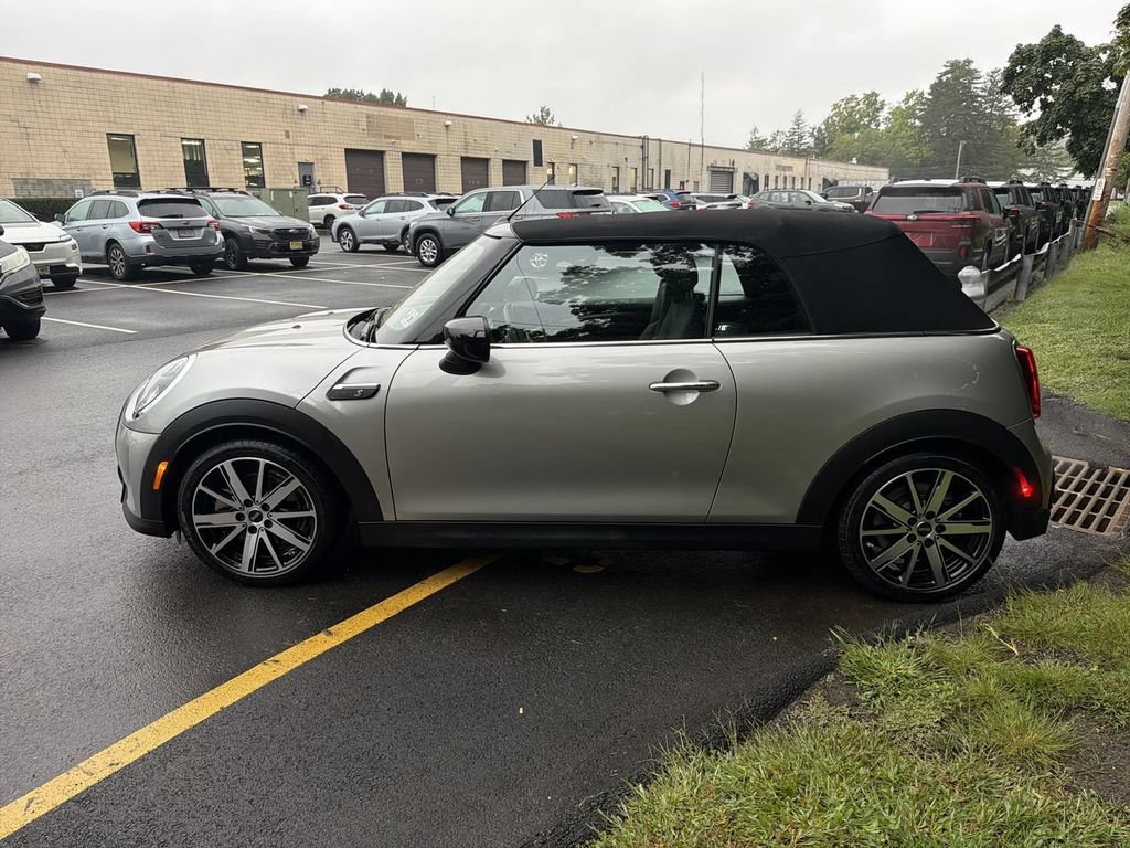 Used 2024 MINI Cooper S FWD image 5