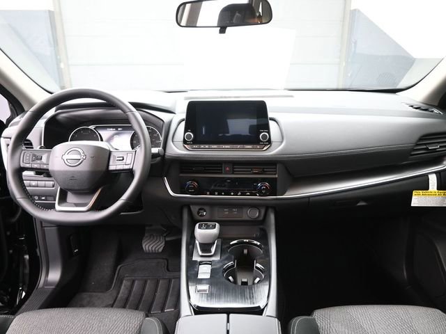 New 2026 Nissan Rogue SV FWD image 24
