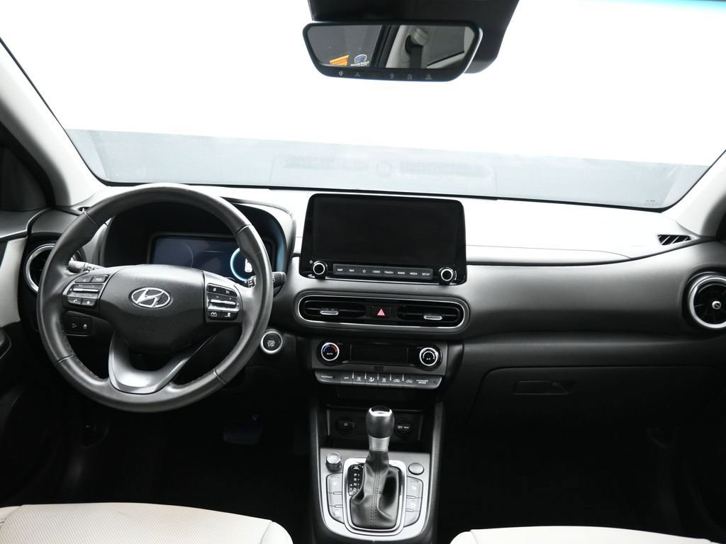 Used 2023 Hyundai Kona Limited w/ Cargo Package FWD image 41