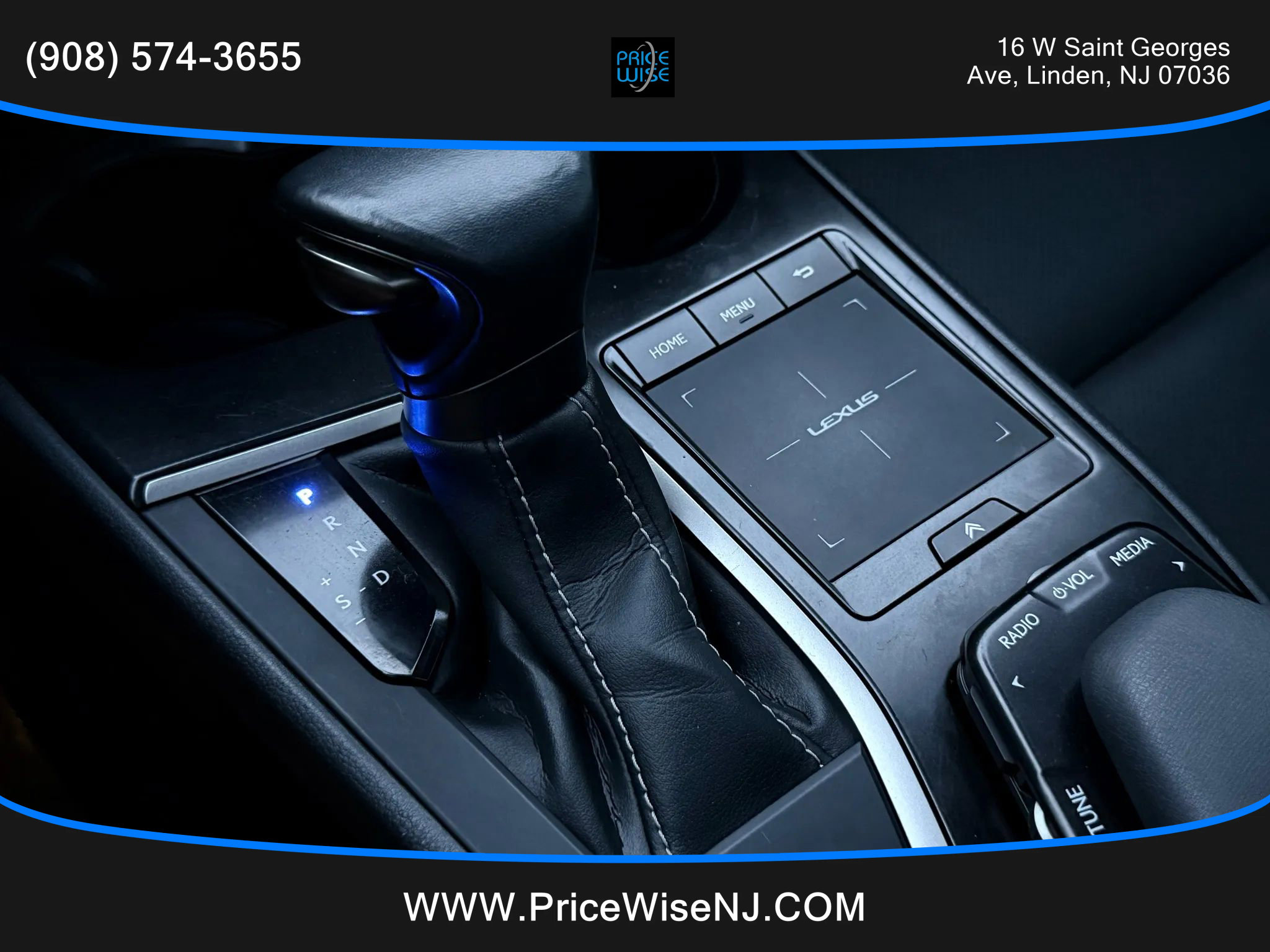 Used 2022 Lexus UX 250h w/ Premium Package image 17