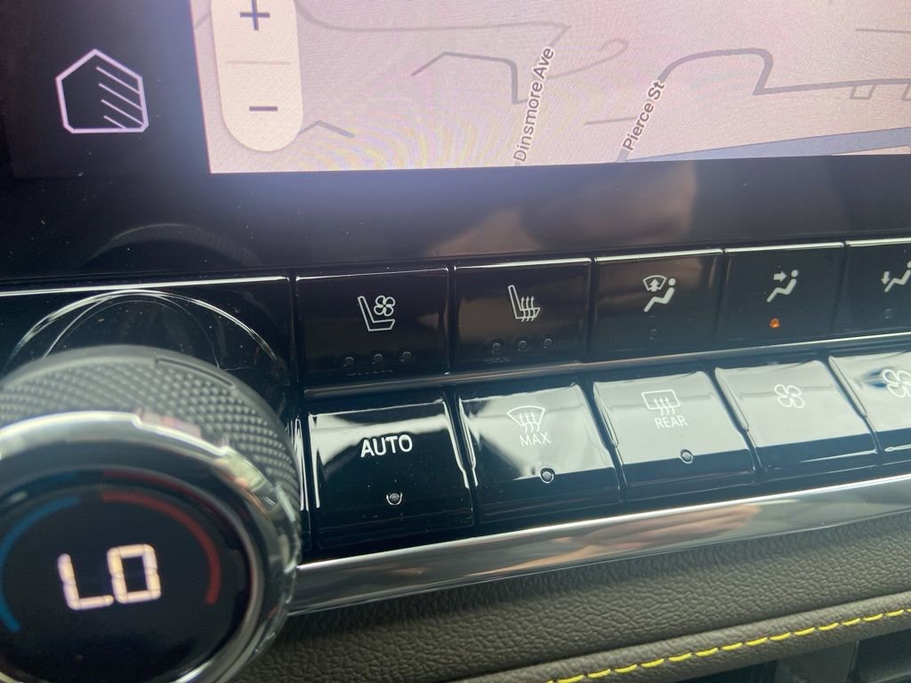 New 2025 Chevrolet Colorado ZR2 w/ Technology Package image 21