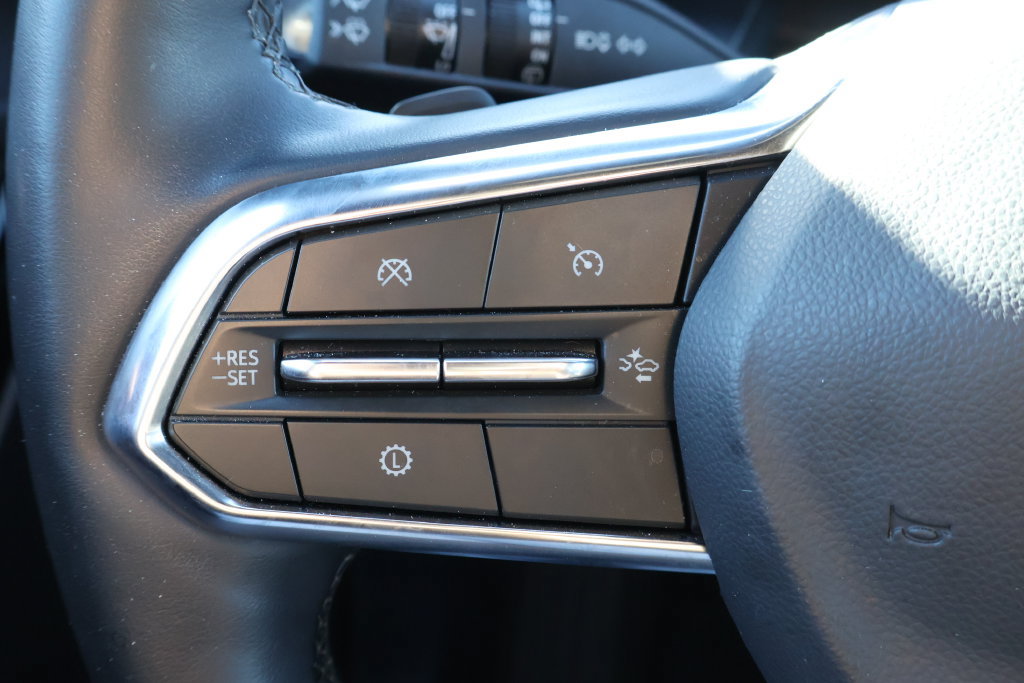 Used 2026 Chevrolet Equinox LT FWD image 17