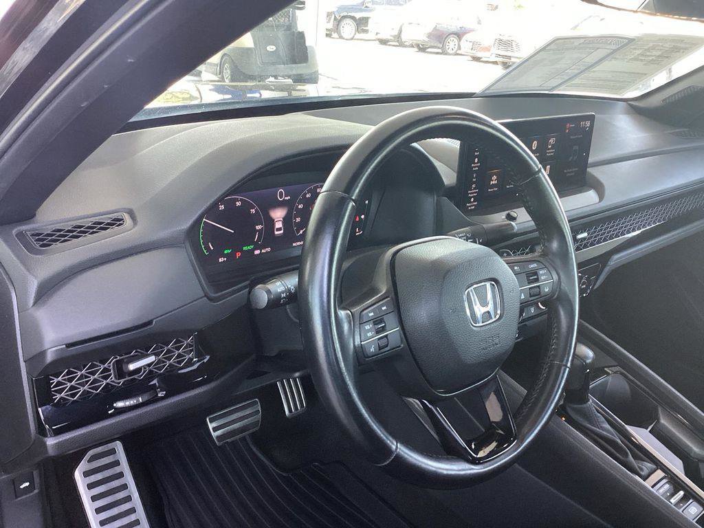 Used 2024 Honda Accord Sport image 10