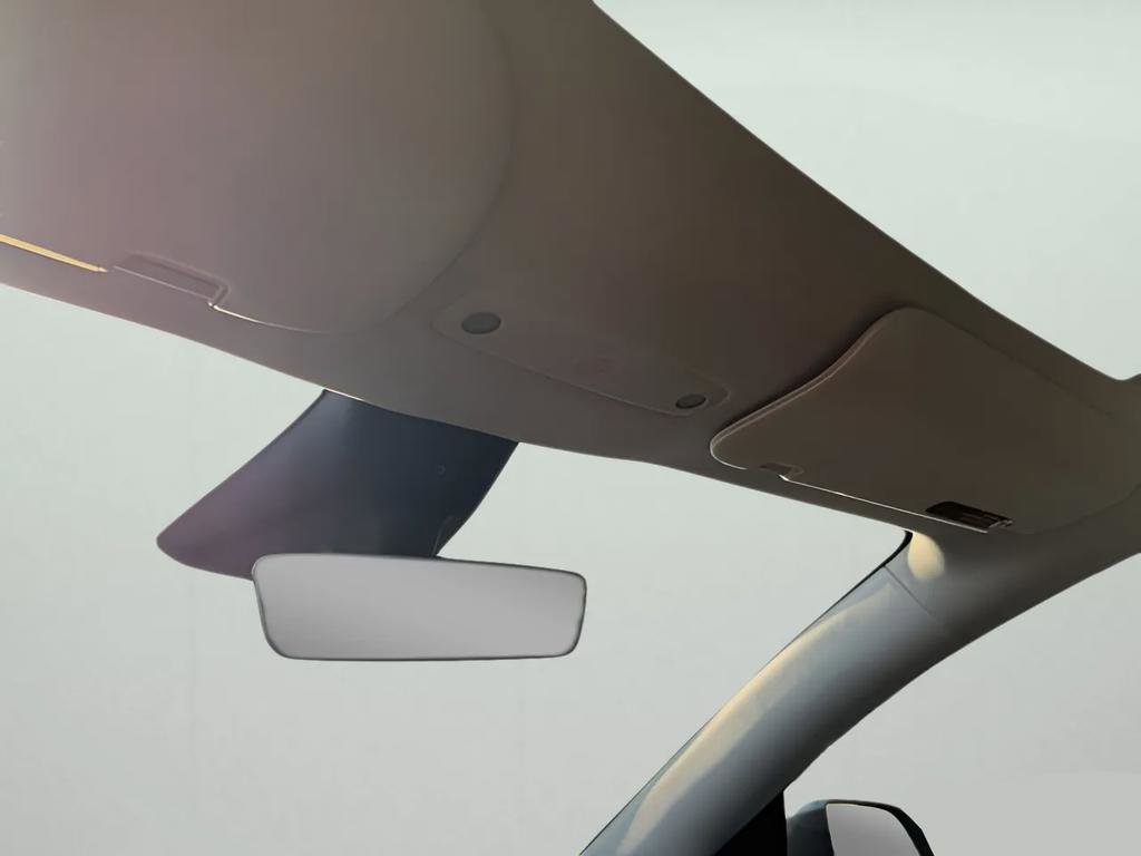 Used 2026 Tesla Model Y Long Range image 24